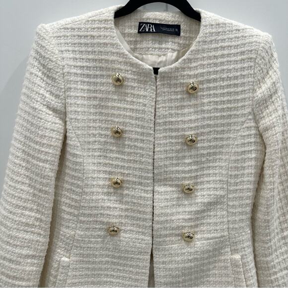 NWOT Zara Textured Tweed Ecru Blazer. Chanel style. Blogger fave. - Picture 10 of 15